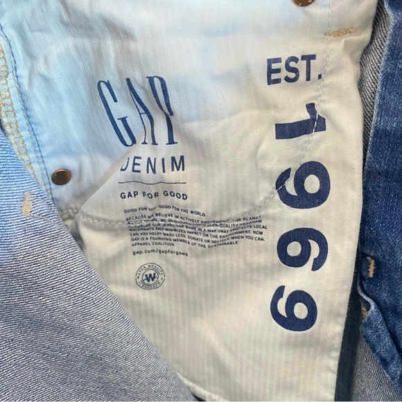GAP Ankle Flare Jeans - Picture 5 of 6